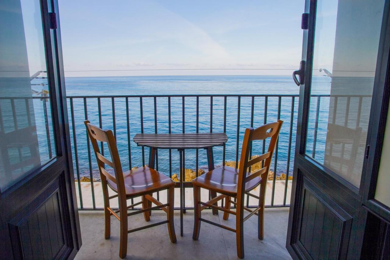 Diana Studio Apartment Cefalu Luaran gambar