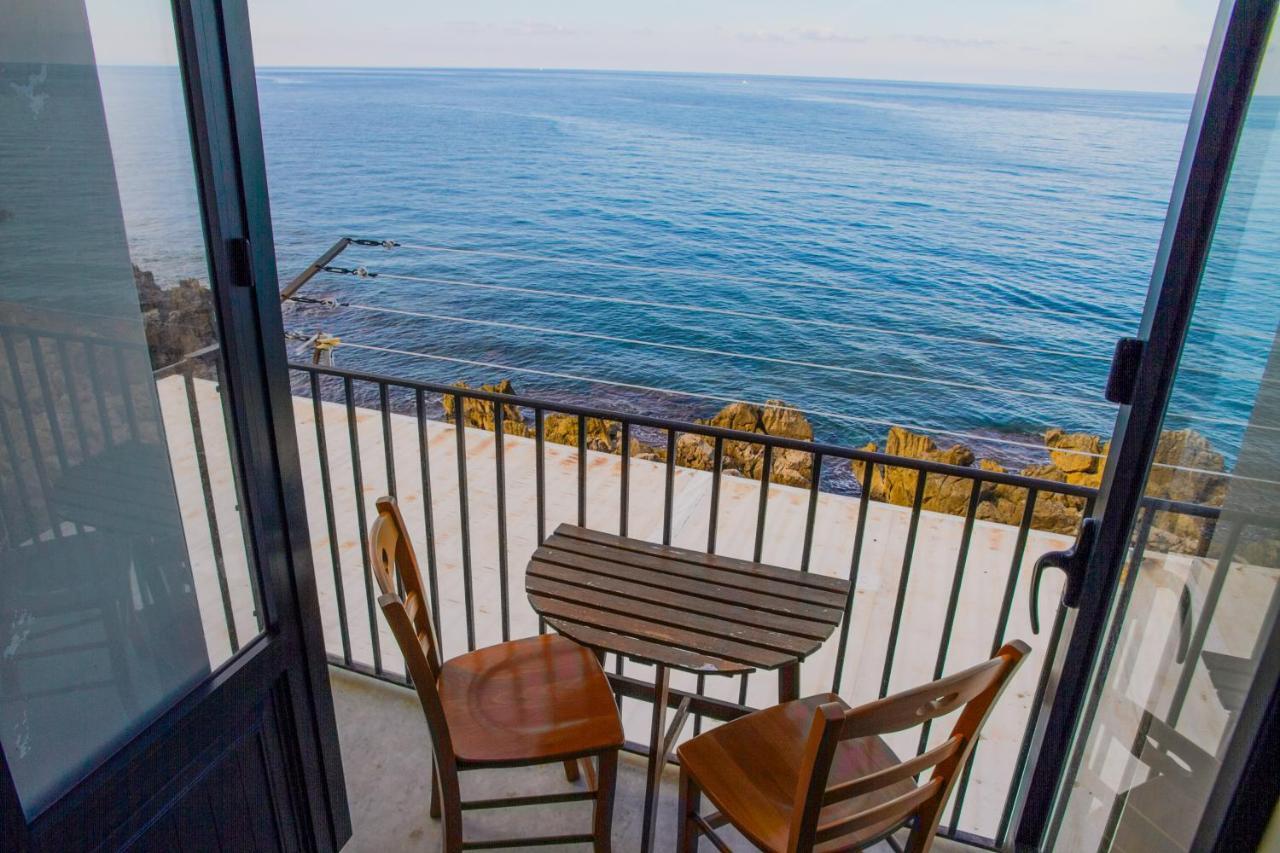 Diana Studio Apartment Cefalu Luaran gambar
